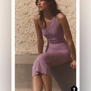 🔥🔥Zara asymmetric midi dress